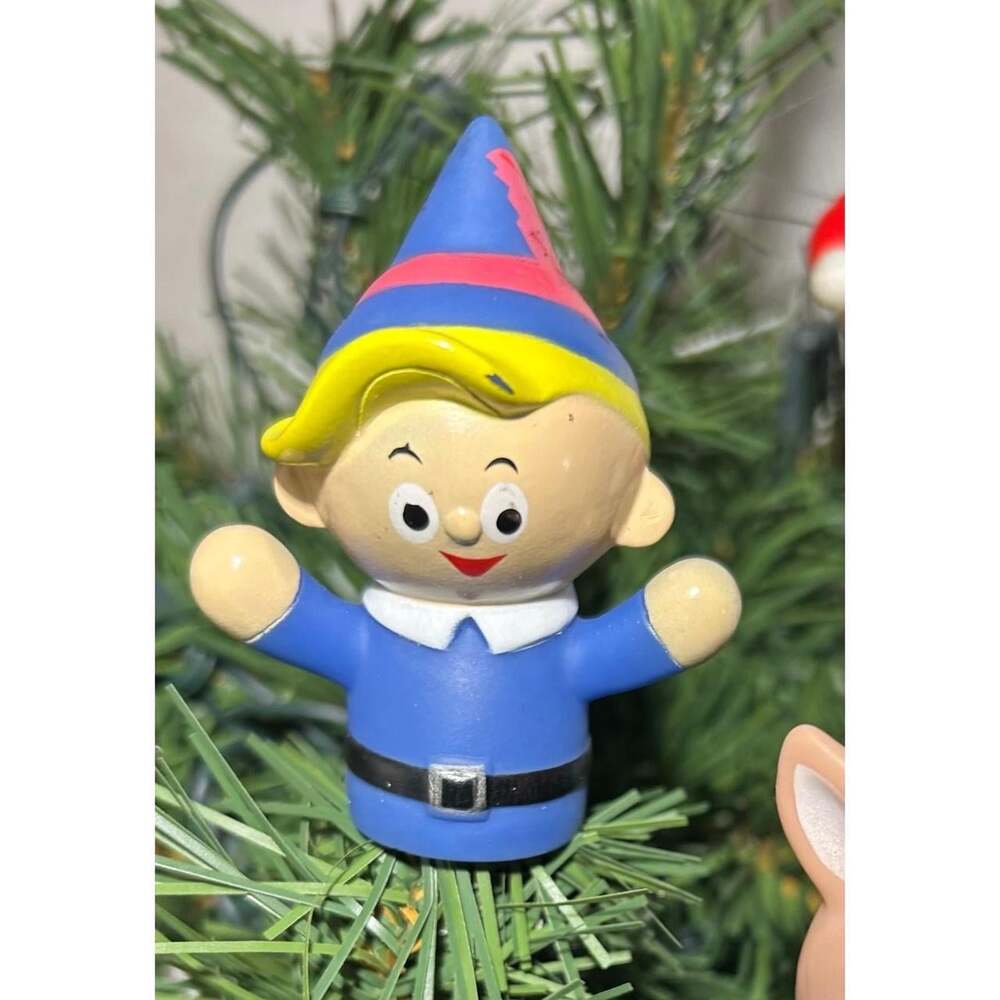 Decorations - Picture 2 of 7